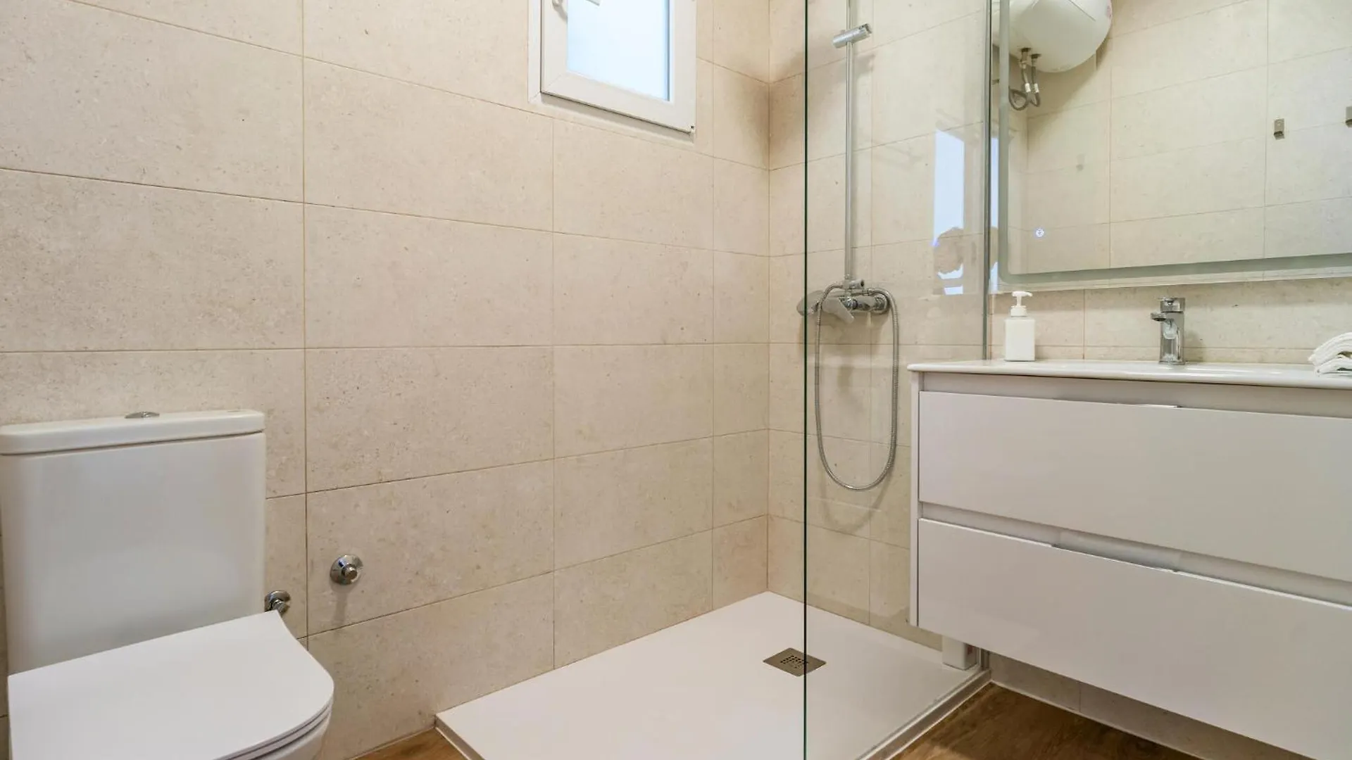 Beautiful Apartment In Torremolinos With Kitchen
