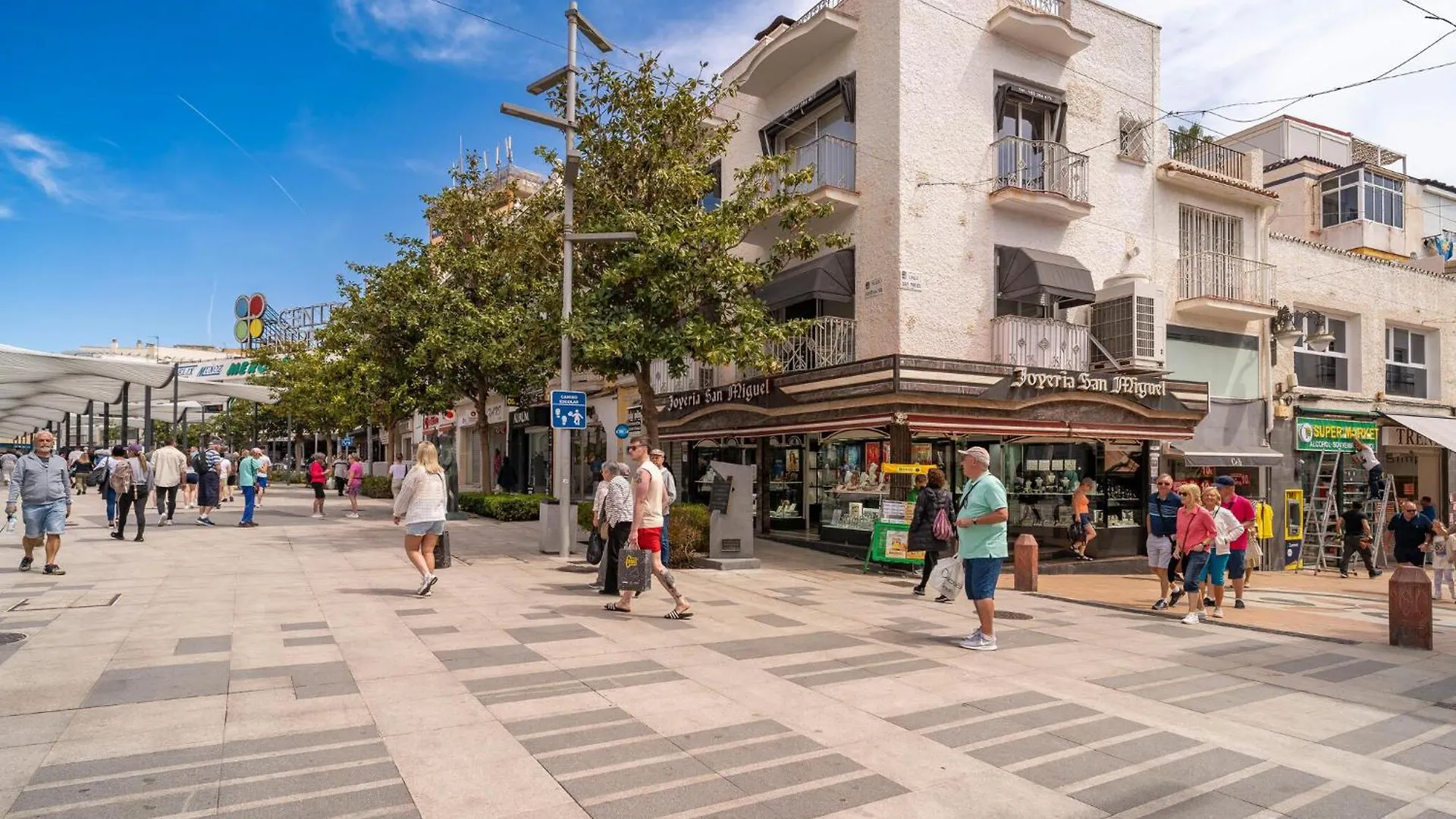 Beautiful Apartment In Torremolinos With Kitchen Spain